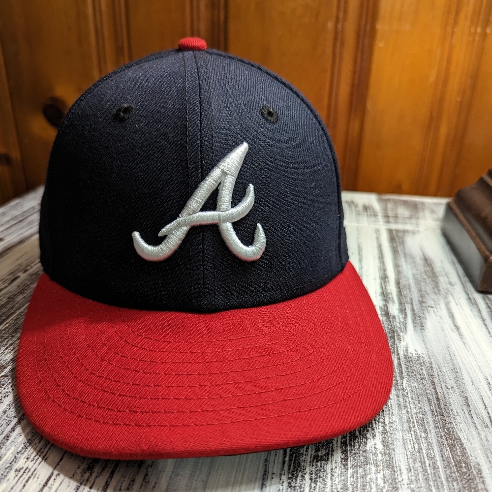 Atlanta braves hat fitted low profile